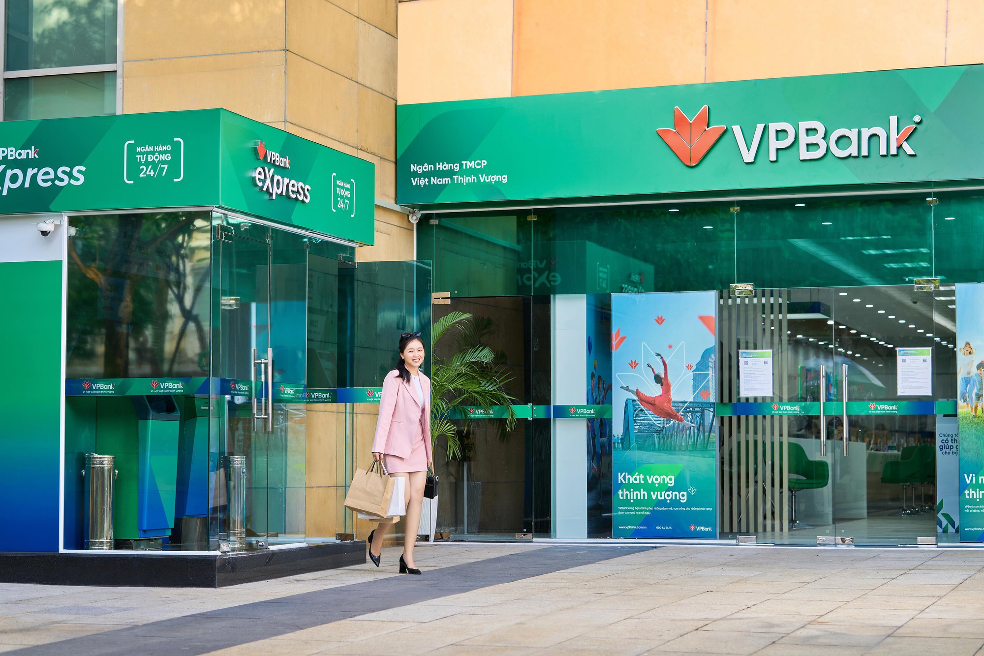VPBank liên tục nâng cao chất lượng dịch vụ (1).jpg