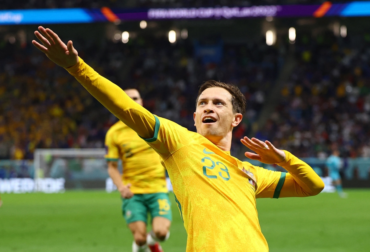 Pháp 4-1 Australia: Olivier Giroud sánh ngang Thierry Henry - Ảnh 3.