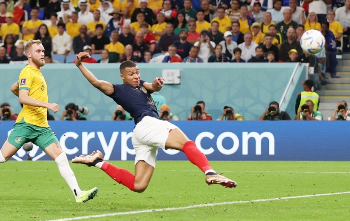 Pháp 4-1 Australia: Olivier Giroud sánh ngang Thierry Henry - Ảnh 8.