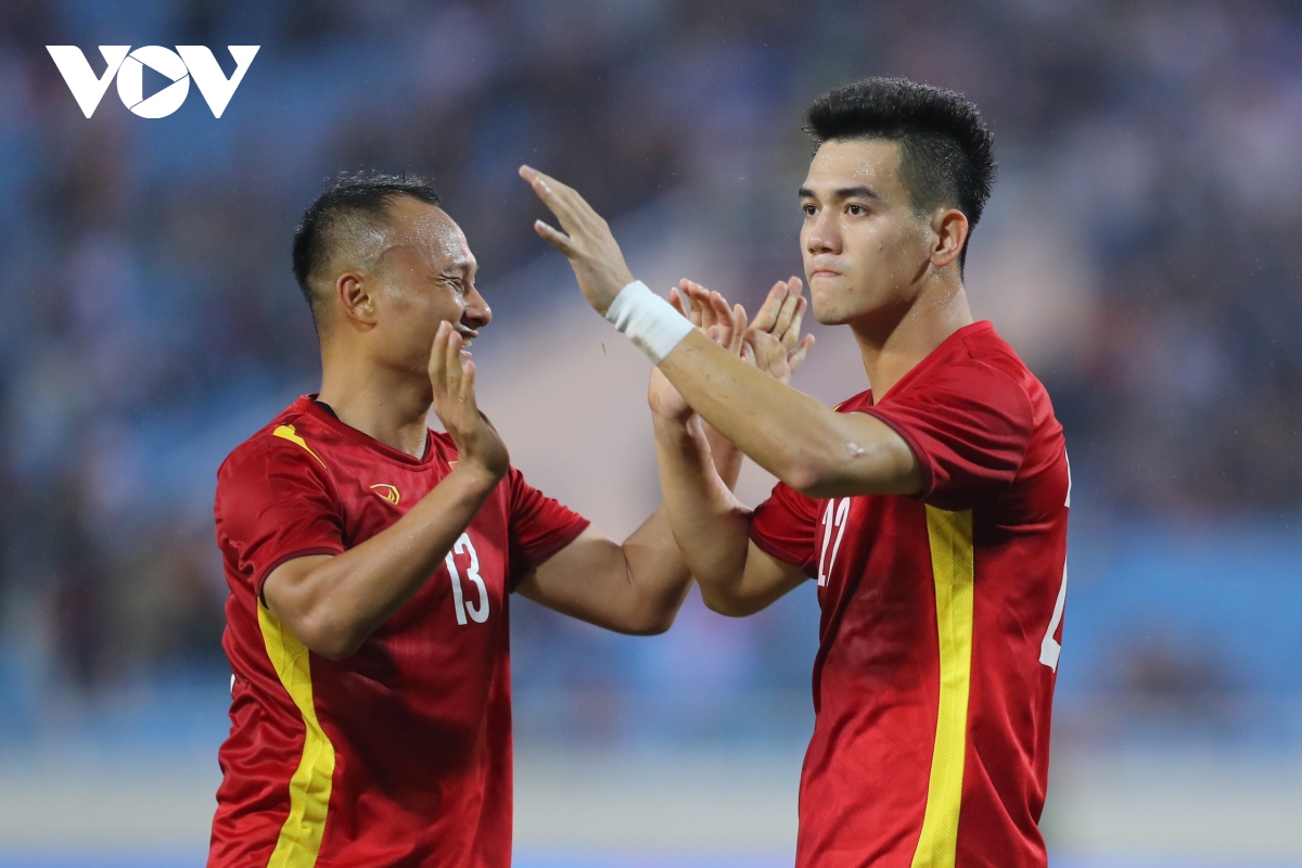 Toàn cảnh chiến thắng ấn tượng của ĐT Việt Nam trước Dortmund - Ảnh 9.