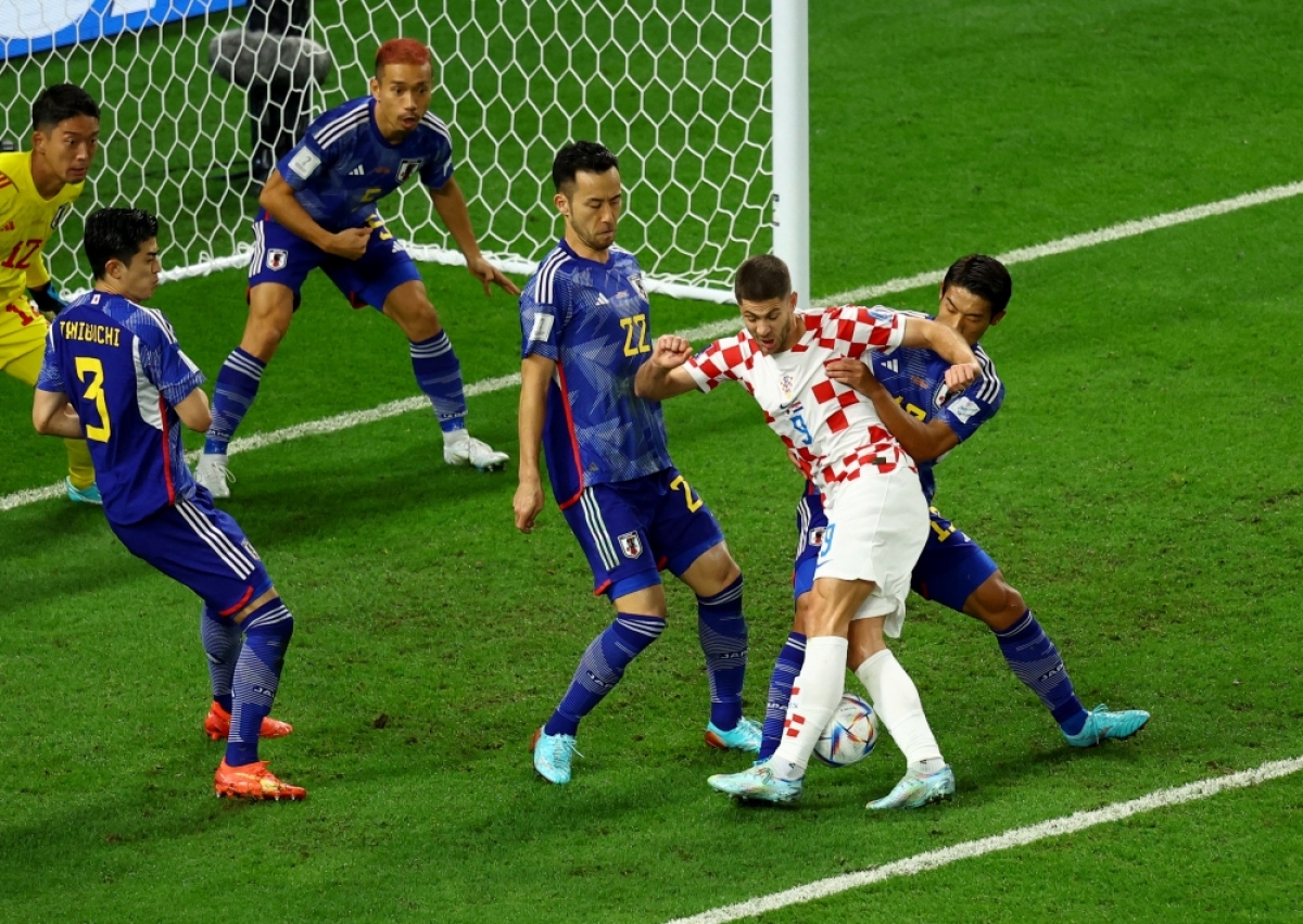 Livakovic bắt luân lưu hay khó tin, Croatia loại Nhật Bản khỏi World Cup 2022 - Ảnh 2.