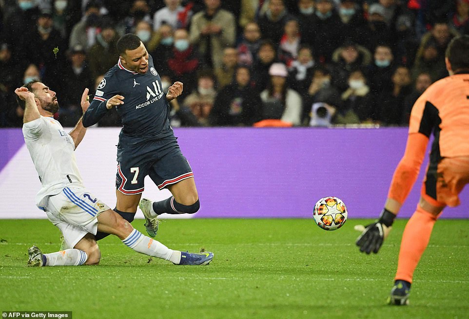 Messi đá hỏng phạt đền, Mbappe giúp PSG đánh bại Real Madrid - Ảnh 4.