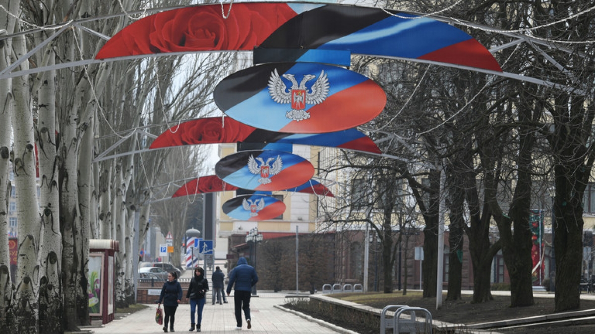 Bước đi của Nga ở Donbass có thể mở lối thoát khỏi khủng hoảng Ukraine? - Ảnh 1.