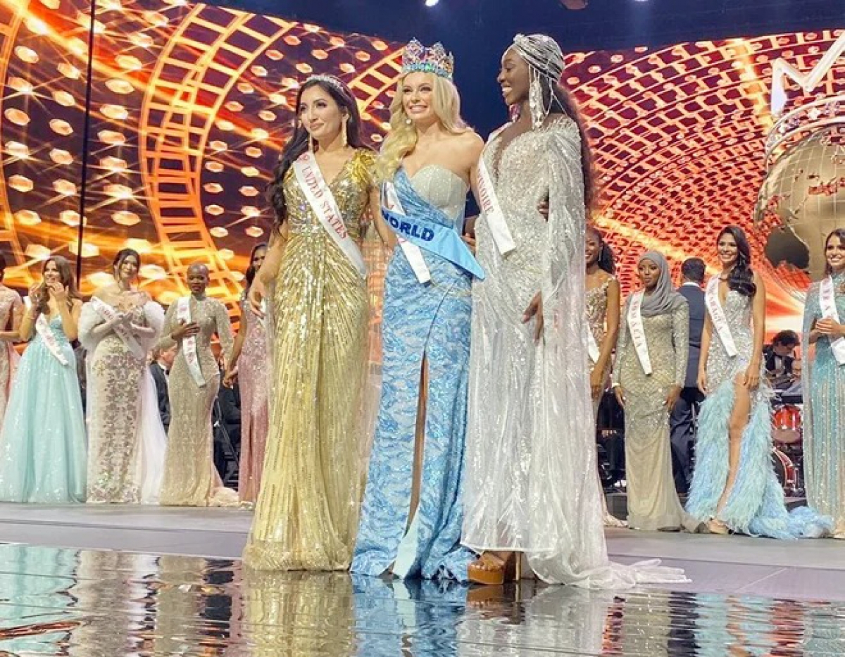Nhan sắc 'tựa búp bê' của người đẹp Ba Lan đăng quang Miss World 2021 - Ảnh 2.