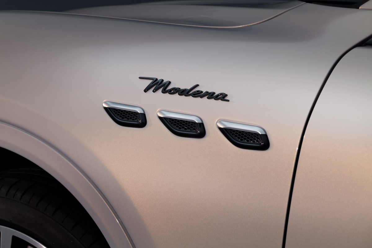 Maserati Gracale chính thức ra mắt - SUV thế hệ mới cạnh tranh Porsche Macan - Ảnh 8.