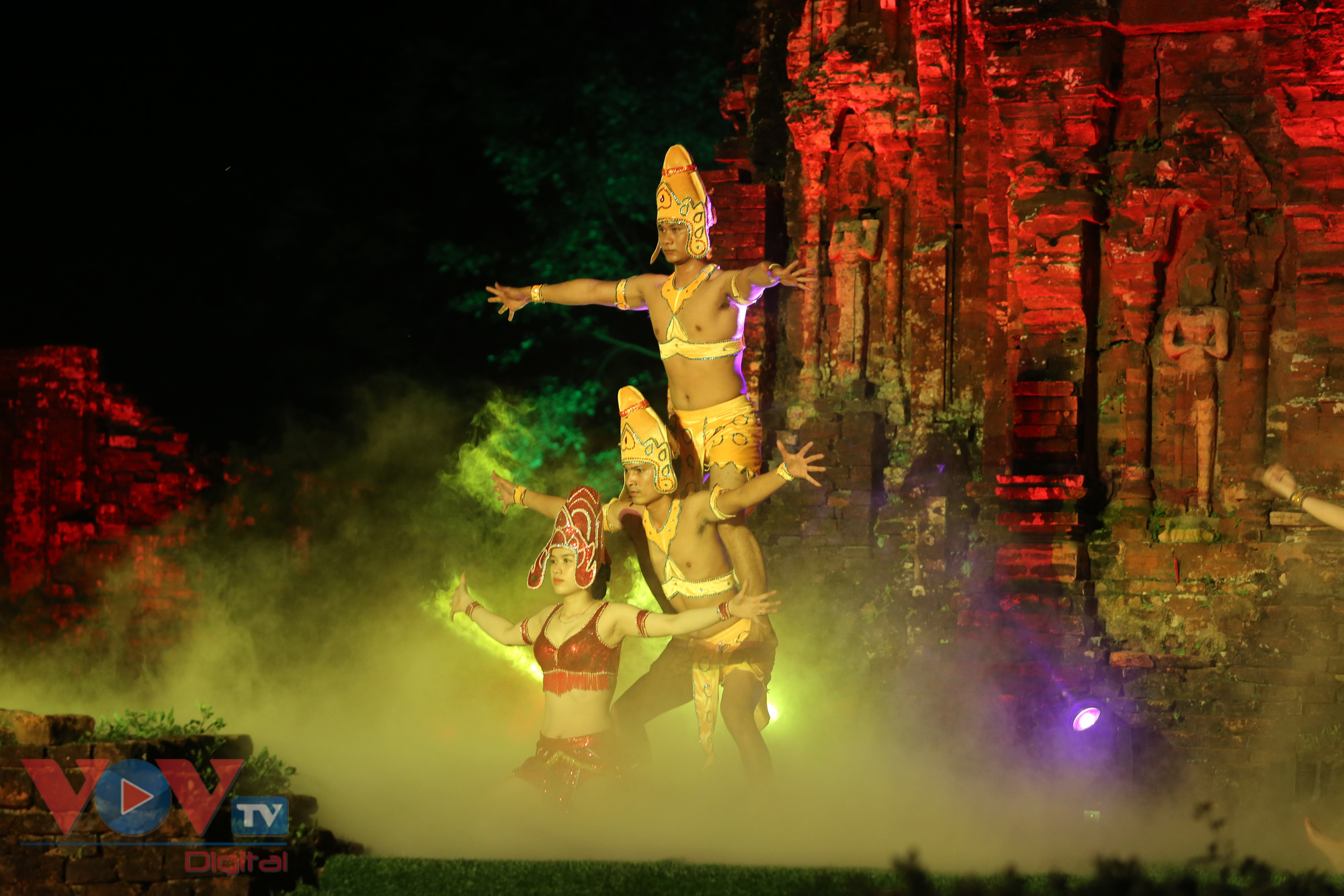Chương trình nghệ thuật 'Đêm Mỹ Sơn huyền thoại', sản phẩm đặc sắc của Năm Du lịch quốc gia 2022 - Ảnh 4.