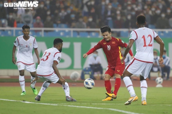 Tuyển Việt Nam thua đáng tiếc trước Oman - Ảnh 2.