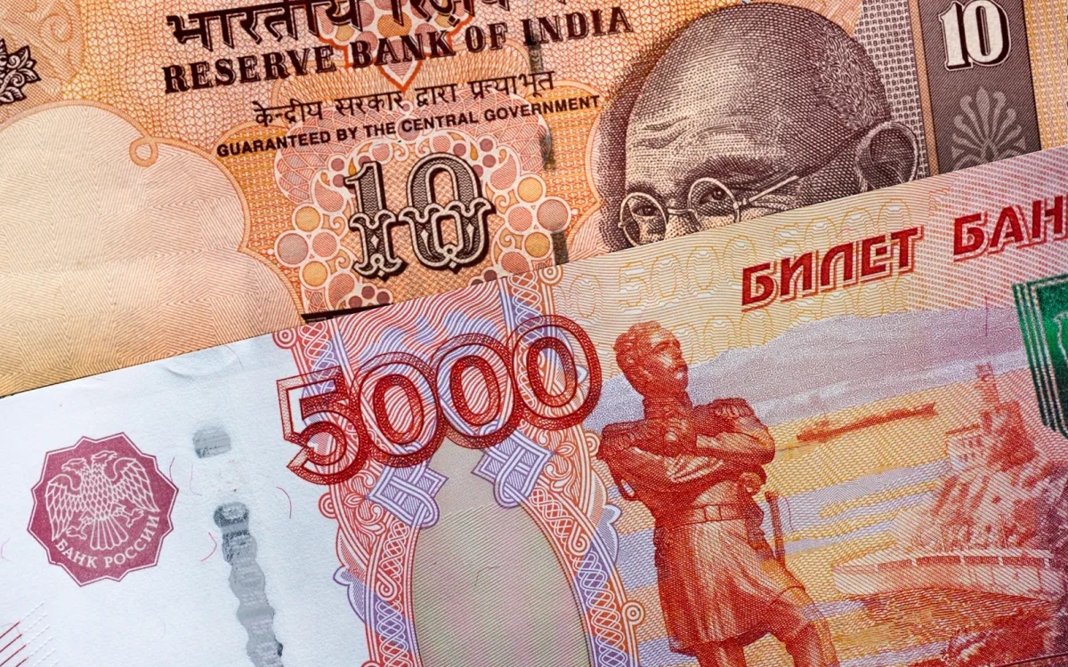 Nga liên thủ với Ấn Độ về tiền tệ để phản công trừng phạt của Mỹ - Ảnh 1.