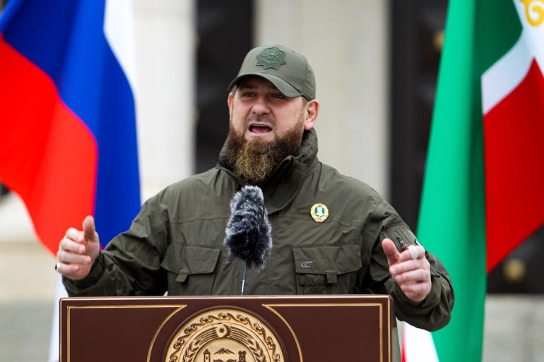 Lãnh đạo Chechnya tuyên bố Nga kiểm soát hầu hết thành phố Mariupol - Ảnh 1.