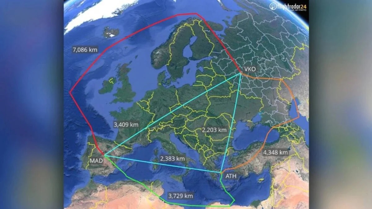 Máy bay Nga buộc phải bay vòng 15.000km vì lệnh cấm của châu Âu - Ảnh 1.