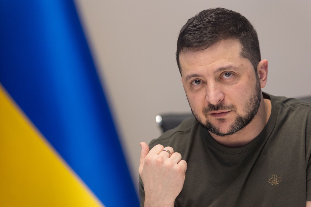 Tổng thống Ukraine cảnh báo nơi thương vong hơn Bucha, kêu gọi thêm vũ khí - Ảnh 1.