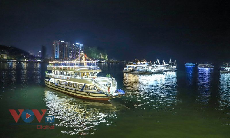 Quảng Ninh: Chuỗi sự kiện văn hóa, du lịch rộn ràng 'từ rừng xuống biển' - Ảnh 2.