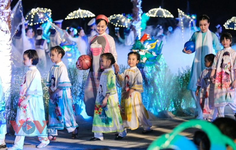 Quảng Ninh: Chuỗi sự kiện văn hóa, du lịch rộn ràng 'từ rừng xuống biển' - Ảnh 8.