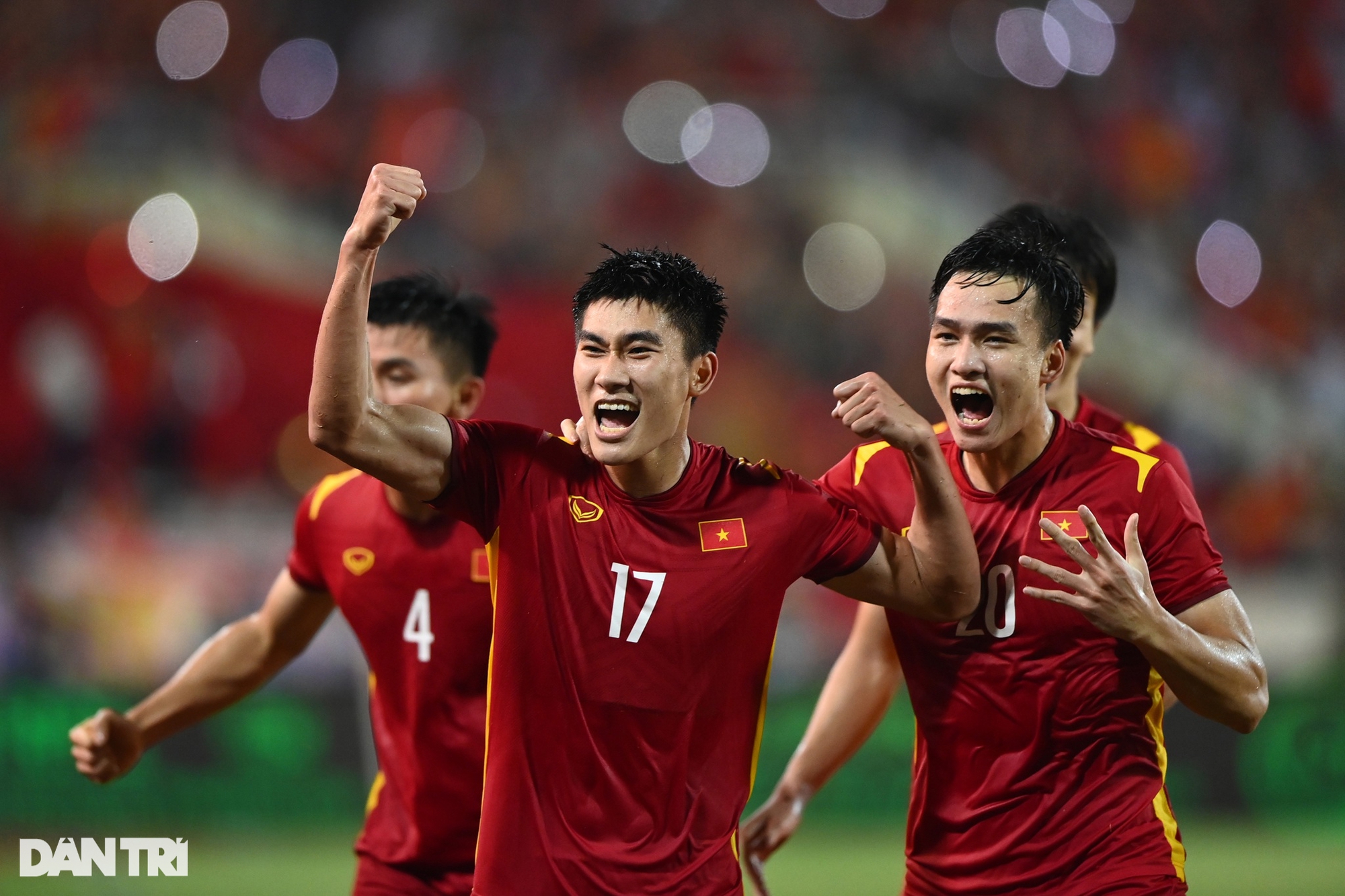 Báo Trung Quốc thừa nhận một điều về bóng đá Việt Nam - Ảnh 1.