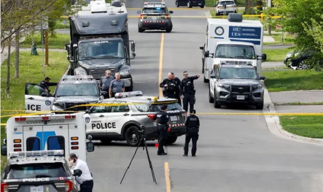 Cảnh sát Canada bắn hạ đối tượng cầm súng lảng vảng gần trường tiểu học - Ảnh 1.