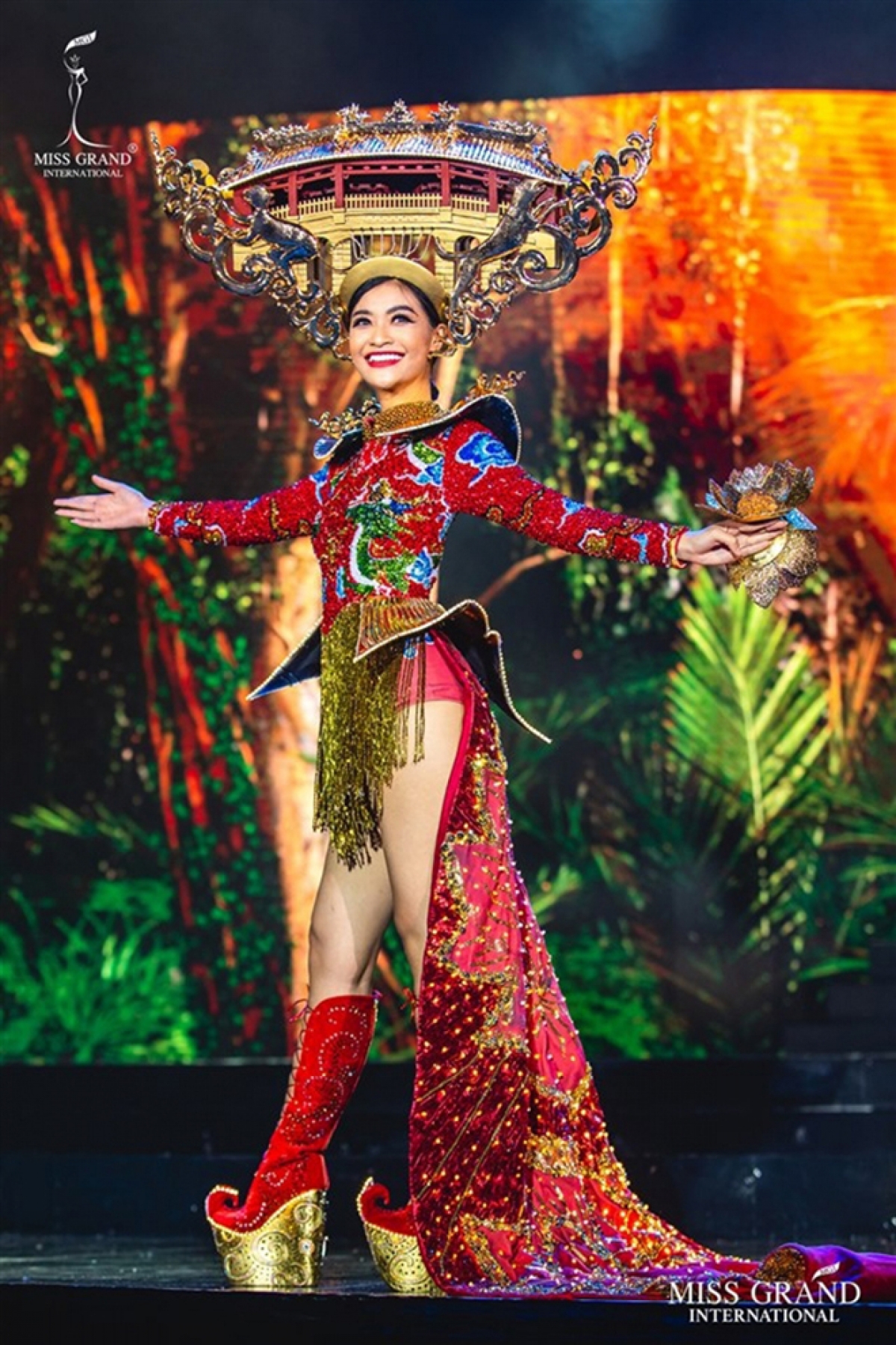 Ấn tượng trang phục dân tộc của các đại diện Việt tại Miss Grand International - Ảnh 7.