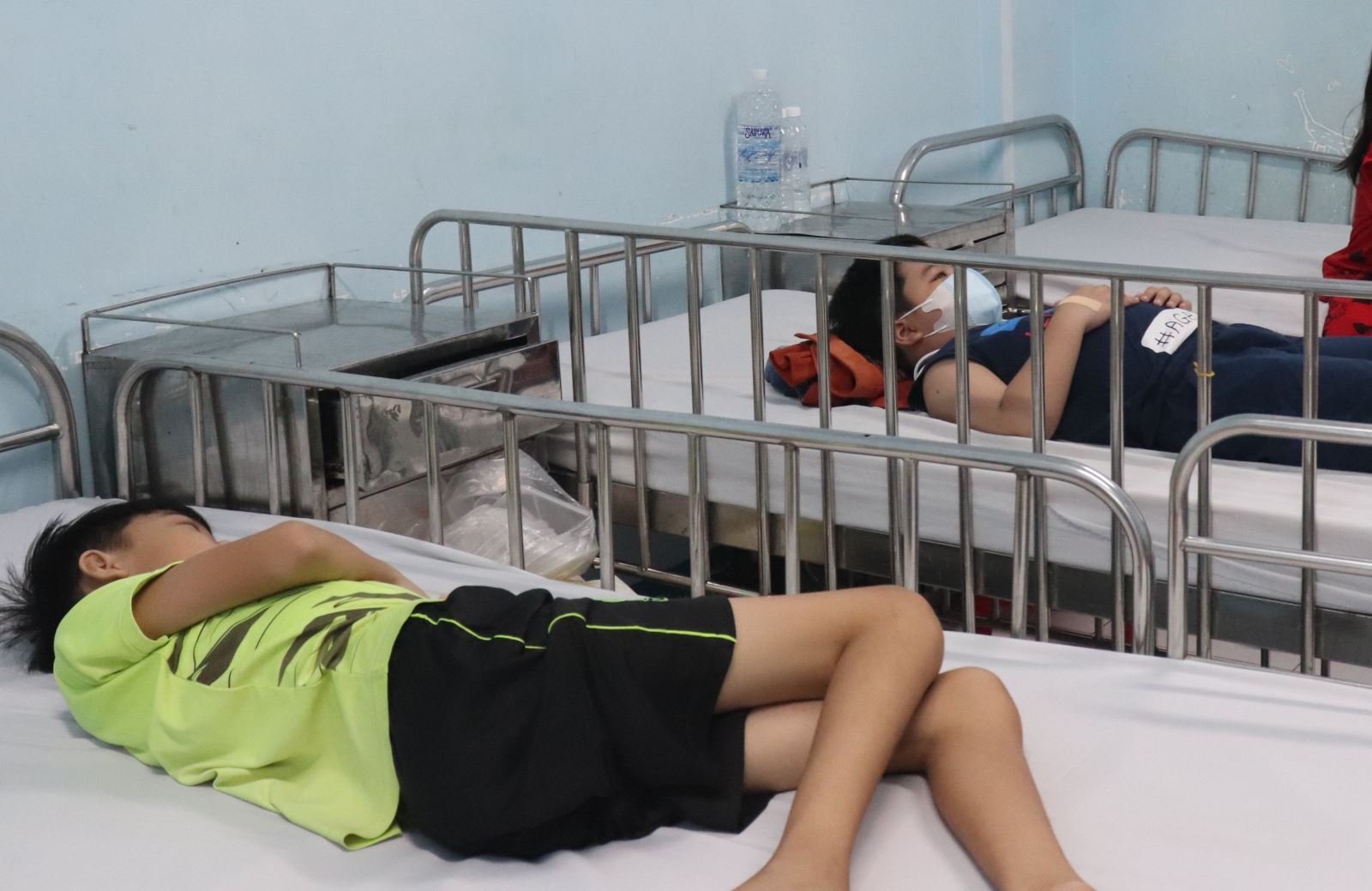 TP Hồ Chí Minh vượt mốc 10.000 ca mắc sốt xuất huyết, nhiều trường hợp nhập viện đã suy đa tạng - Ảnh 1.