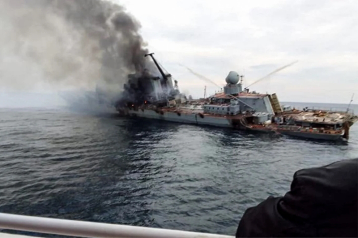 Mỹ thừa nhận giúp Ukraine xác định vị trí tuần dương hạm Moskva Nga - Ảnh 1.