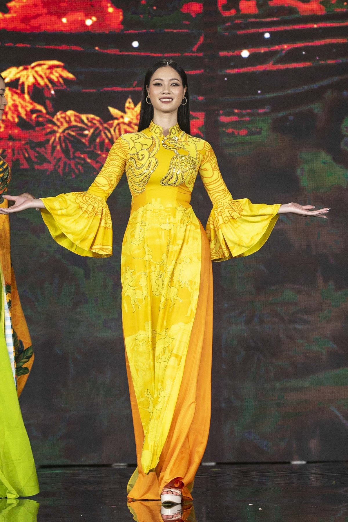 Những gương mặt ấn tượng của Hoa hậu các dân tộc Việt Nam khu vực phía Bắc - Ảnh 2.
