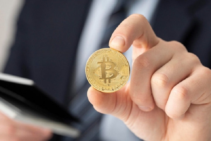 Giá Bitcoin hôm nay 17/6: Bitcoin giảm sốc, trăm tỷ USD bị thổi bay - Ảnh 1.