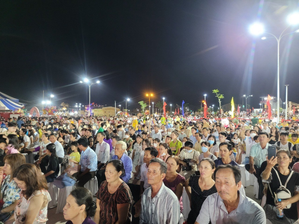 Lễ hội “Sóng nước Tam Giang” năm 2022 - Ảnh 3.