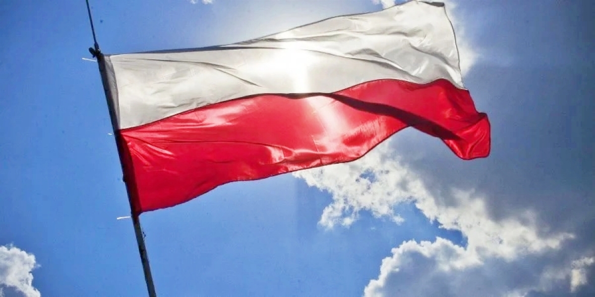 Ba Lan kêu gọi gói trừng phạt thứ bảy chống lại Nga - Ảnh 2.