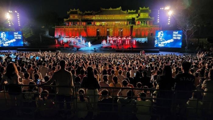 Ban tổ chức Festival Huế xin lỗi khán giả có vé không được xem nhạc Trịnh - Ảnh 1.