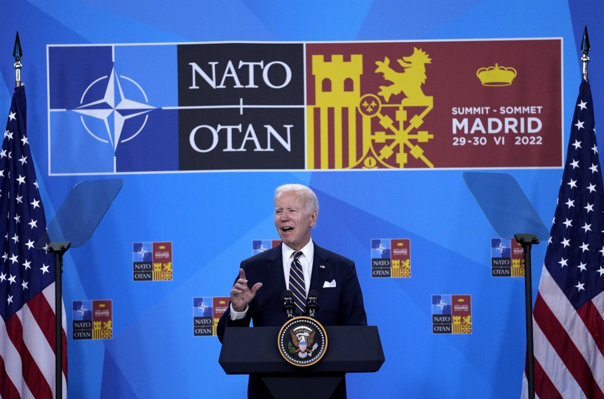 Tổng thống Biden thông báo gói hỗ trợ mới 800 triệu USD cho Ukraine - Ảnh 1.