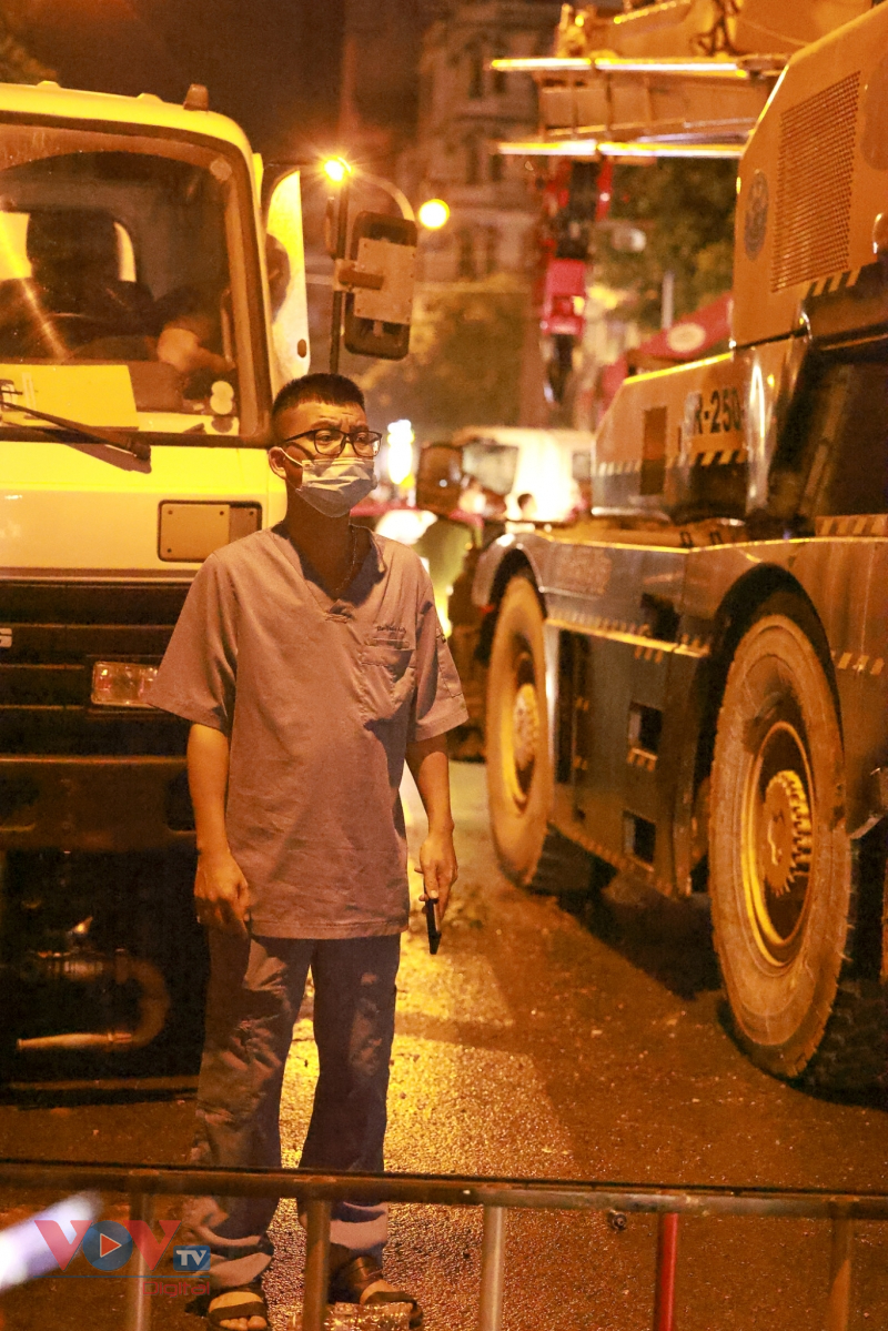 Quảng Ninh: Thành phố Móng Cái huy động toàn lực lượng tham gia dập tắt đám cháy - Ảnh 13.