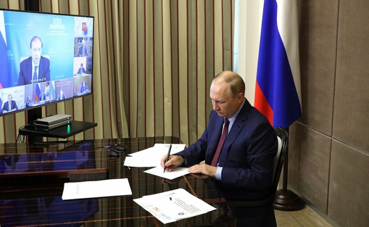 Tổng thống Putin: Nga cần đạt được chủ quyền công nghệ trong ngành đóng tàu - Ảnh 2.