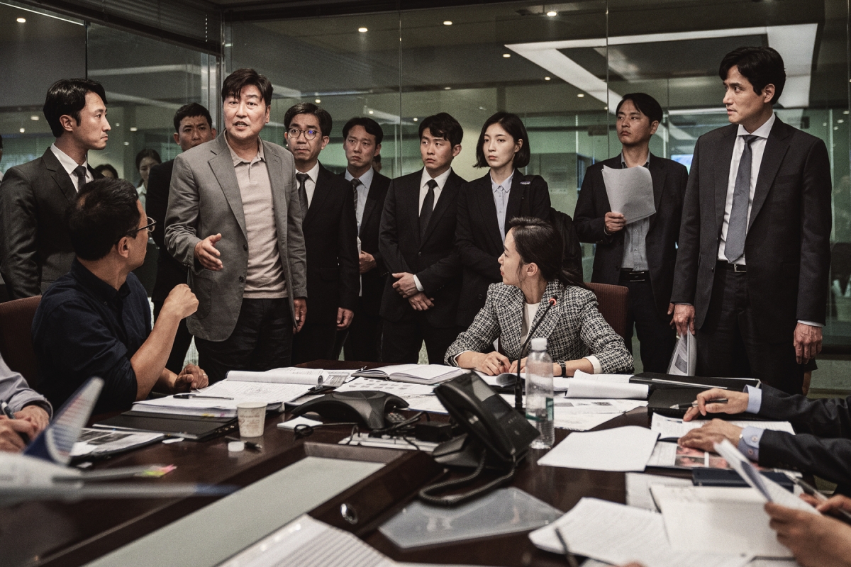 'Hạ cánh khẩn cấp' lọt top 3 phim điện ảnh Hàn có doanh thu cao nhất tại Việt Nam - Ảnh 1.