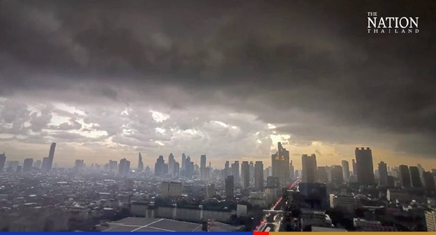 Mây Đen Dày Đặc Che Kín Bầu Trời Bangkok (Thái Lan) – Thêm Một Dấu Hiệu  Thời Tiết Cực Đoan