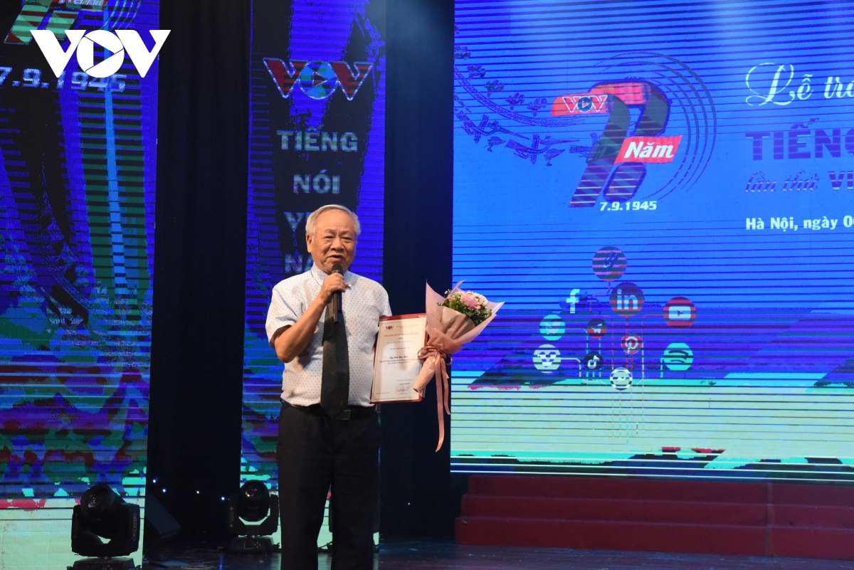 Toàn cảnh Lễ trao giải thưởng Tiếng nói Việt Nam lần thứ VI năm 2022 - Ảnh 16.