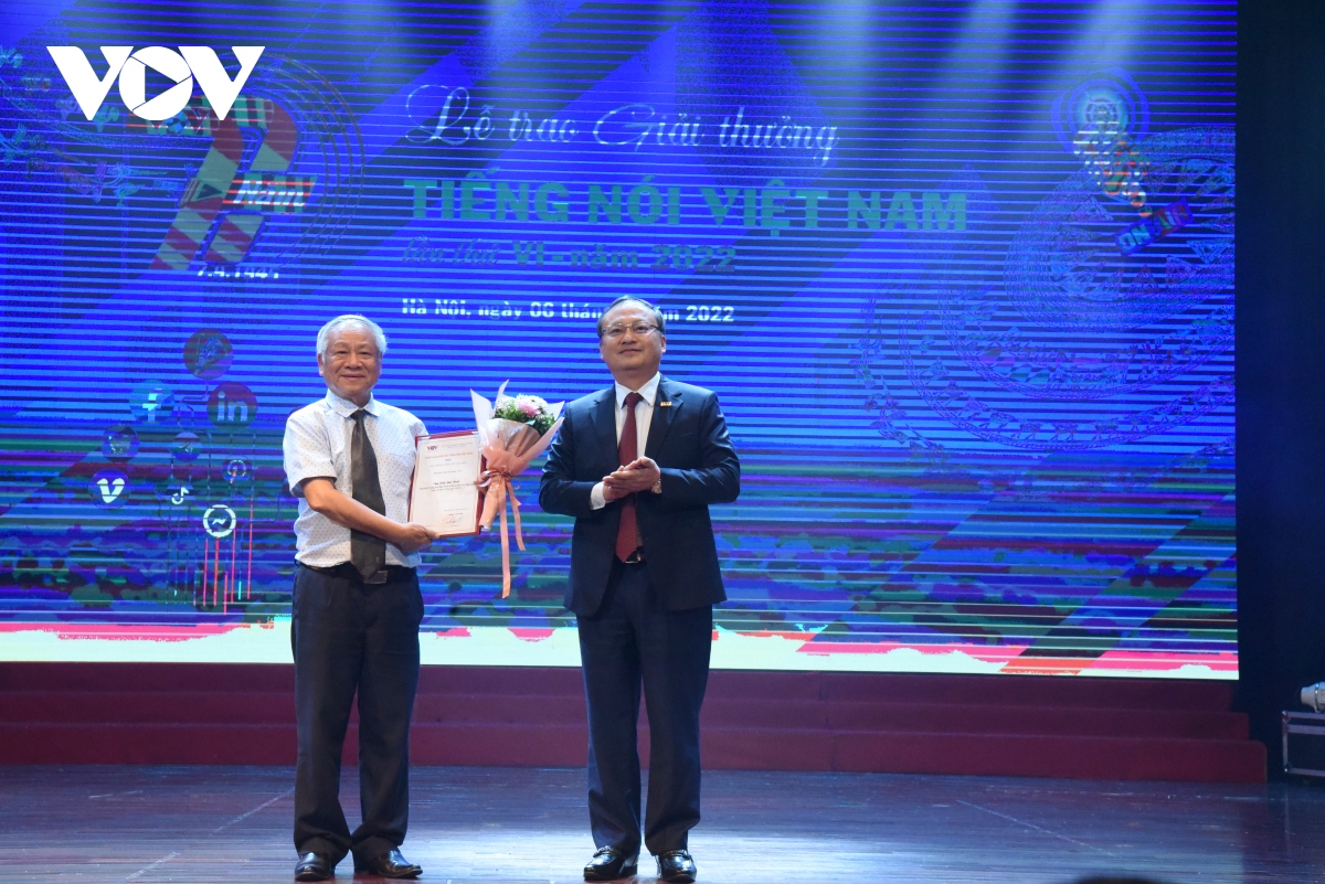 Toàn cảnh Lễ trao giải thưởng Tiếng nói Việt Nam lần thứ VI năm 2022 - Ảnh 15.