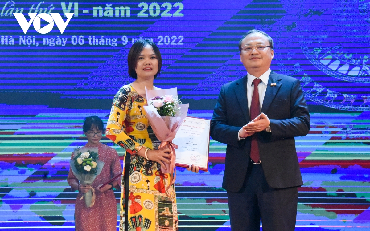 Toàn cảnh Lễ trao giải thưởng Tiếng nói Việt Nam lần thứ VI năm 2022 - Ảnh 6.