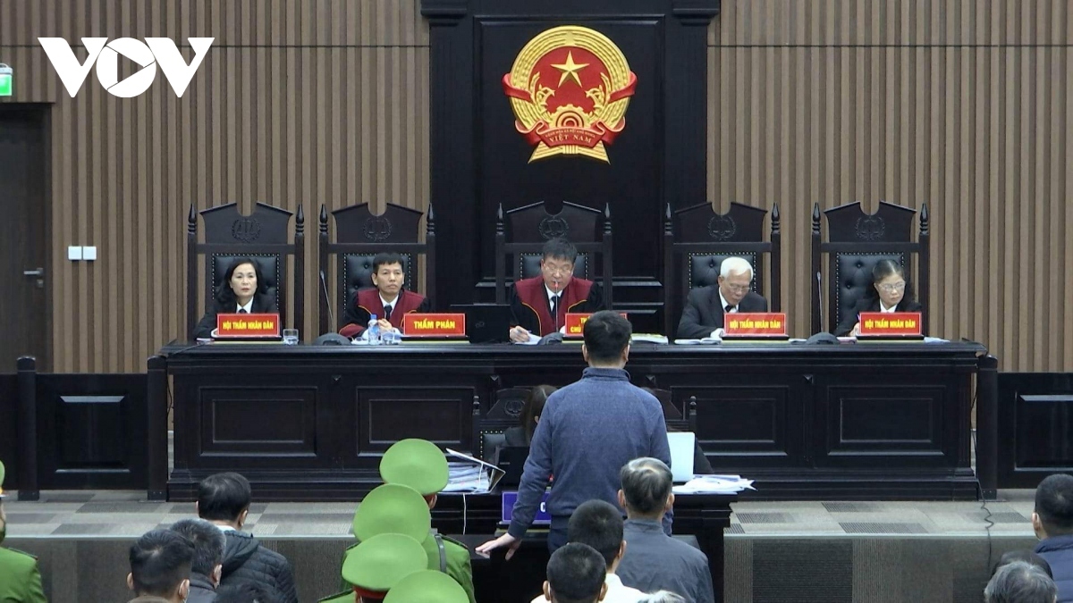 Hôm nay, tòa tuyên án với Nguyễn Thị Thanh Nhàn và 35 bị cáo vụ AIC - Ảnh 3.