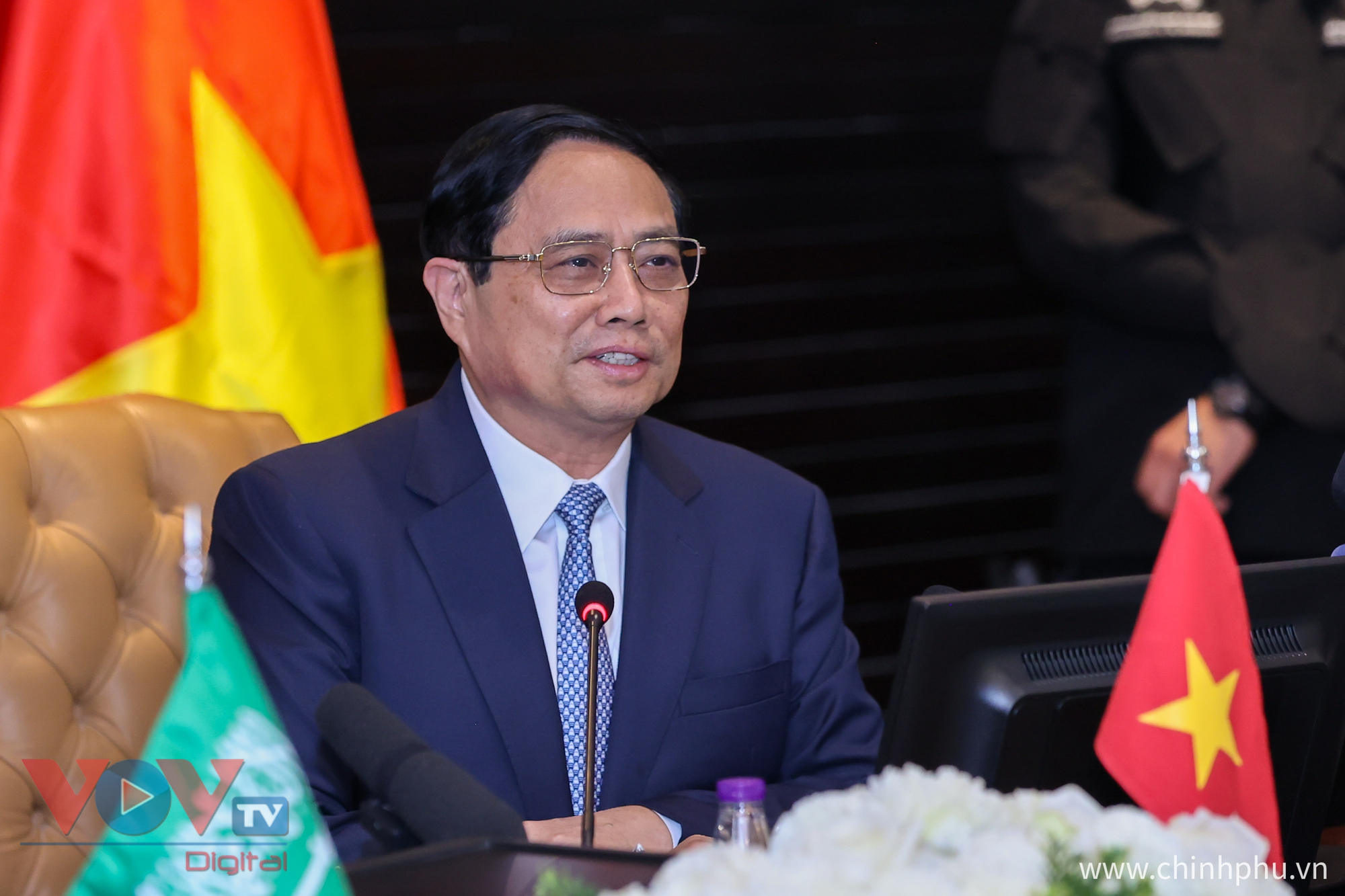 Thủ tướng Phạm Minh Chính dự Diễn đàn Kinh doanh Việt Nam - Saudi Arabia và chứng kiến Lễ ký kết các văn kiện hợp tác - Ảnh 4.