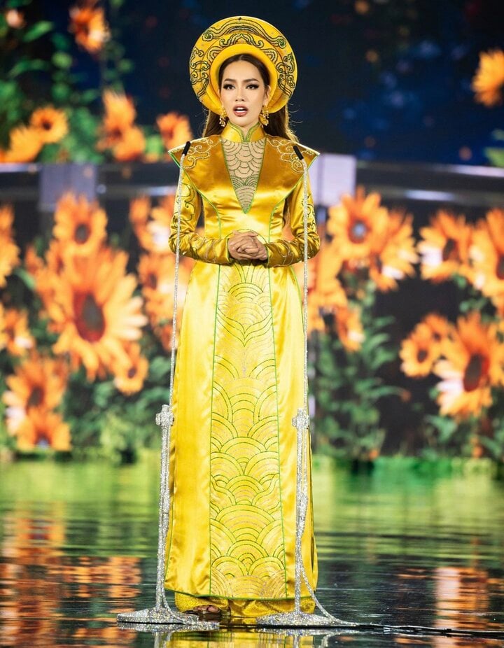Lê Hoàng Phương giành ngôi vị Á hậu Miss Grand International 2023 - Ảnh 3.