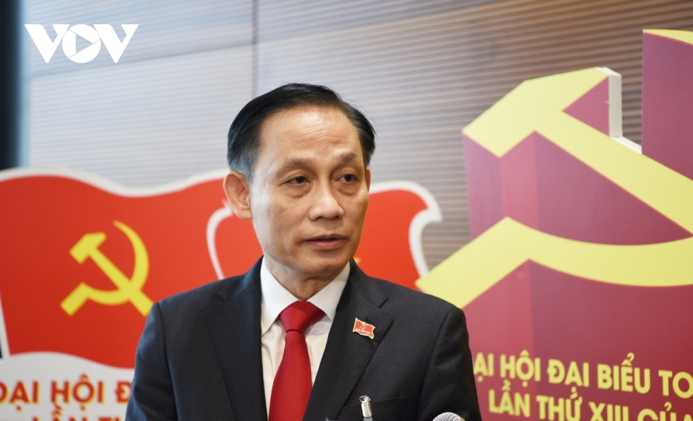 Ông Lê Hoài Trung được bầu giữ chức Ủy viên Ban Bí thư Trung ương Đảng khoá XIII - Ảnh 1.