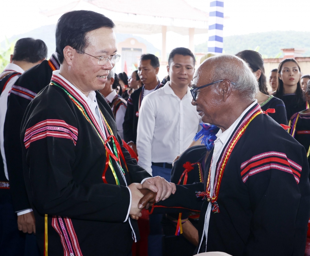 Chủ tịch nước Võ Văn Thưởng dự Ngày hội Đại đoàn kết toàn dân tộc tại Phú Yên- Ảnh 8.