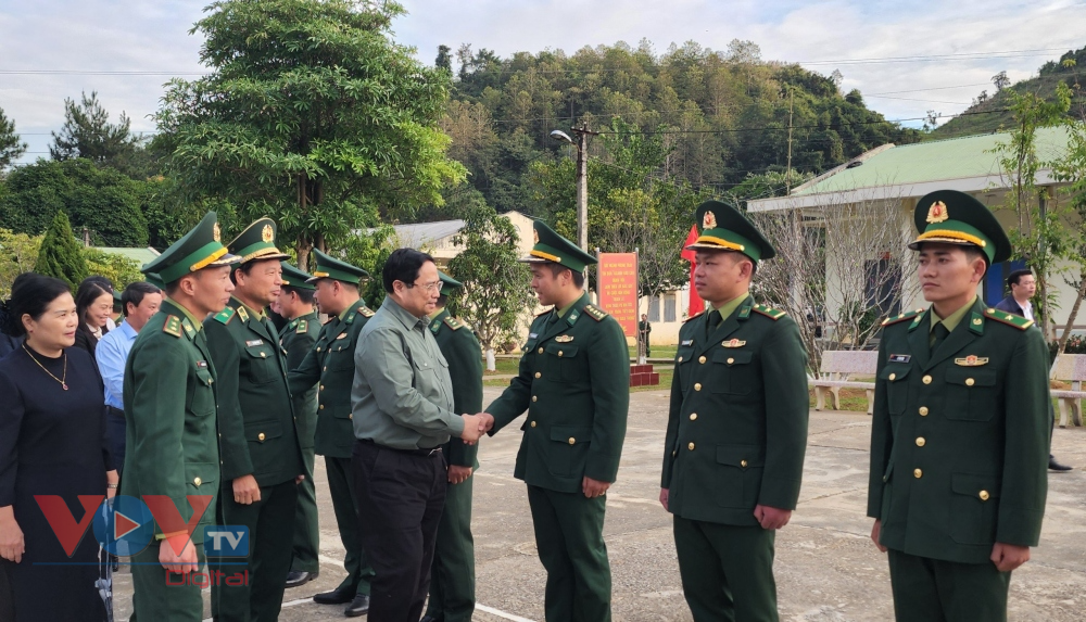 Thủ tướng Phạm Minh Chính thăm Đồn Biên phòng Huổi Luông, tỉnh Lai Châu- Ảnh 1.