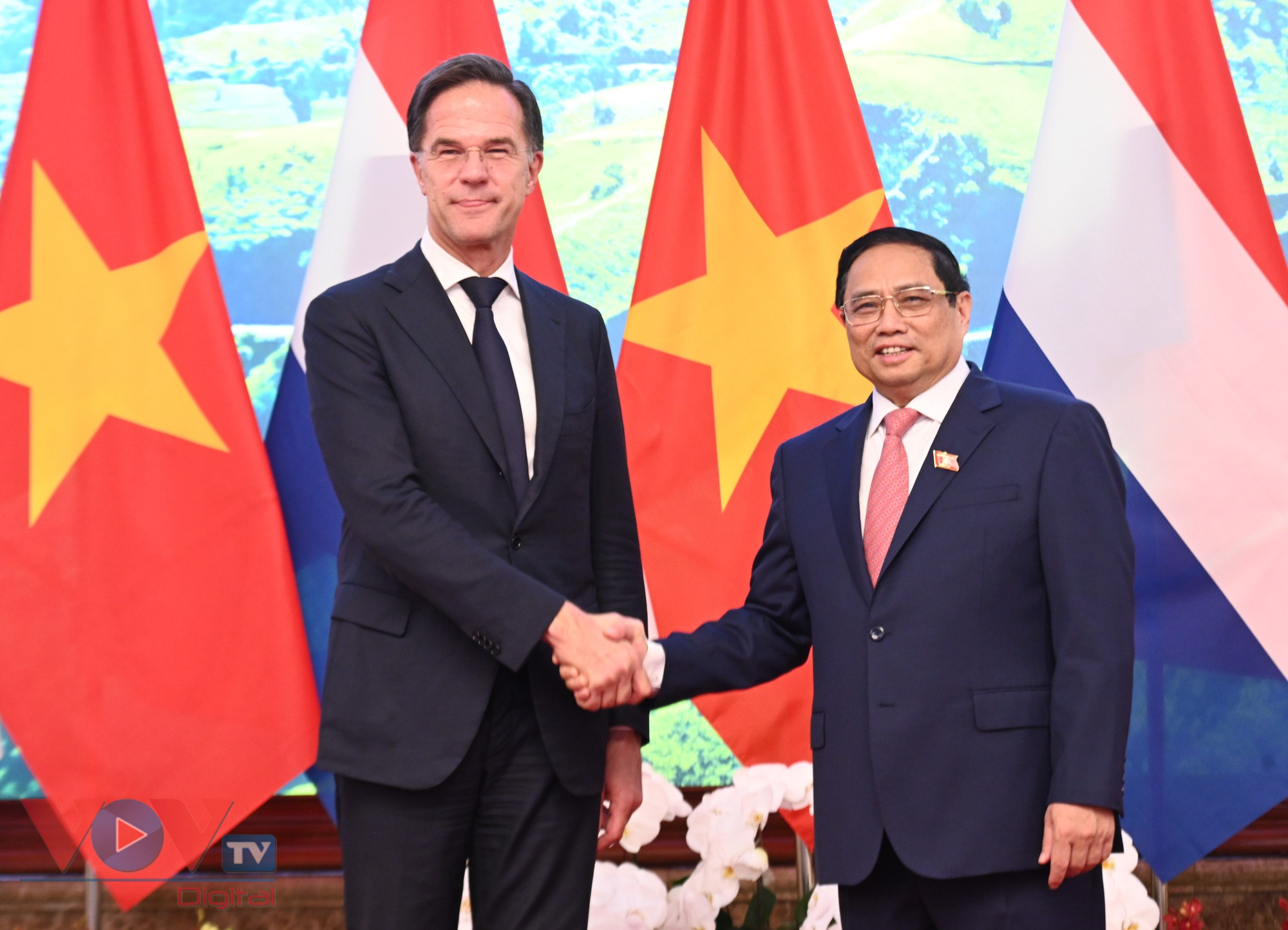 Thủ tướng chủ trì Lễ đón và hội đàm với Thủ tướng Hà Lan Mark Rutte - Ảnh 3.