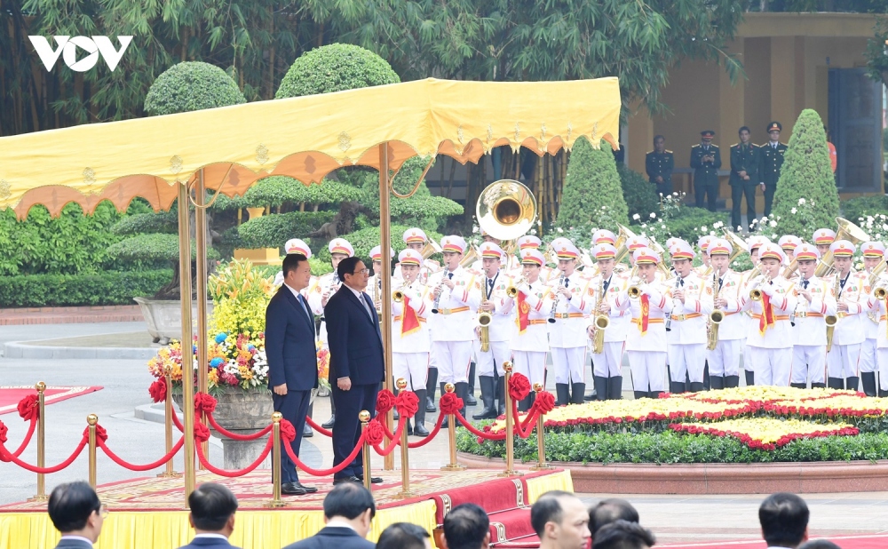 Ảnh: Toàn cảnh lễ đón và hội đàm giữa Thủ tướng Việt Nam và Thủ tướng Campuchia- Ảnh 4.