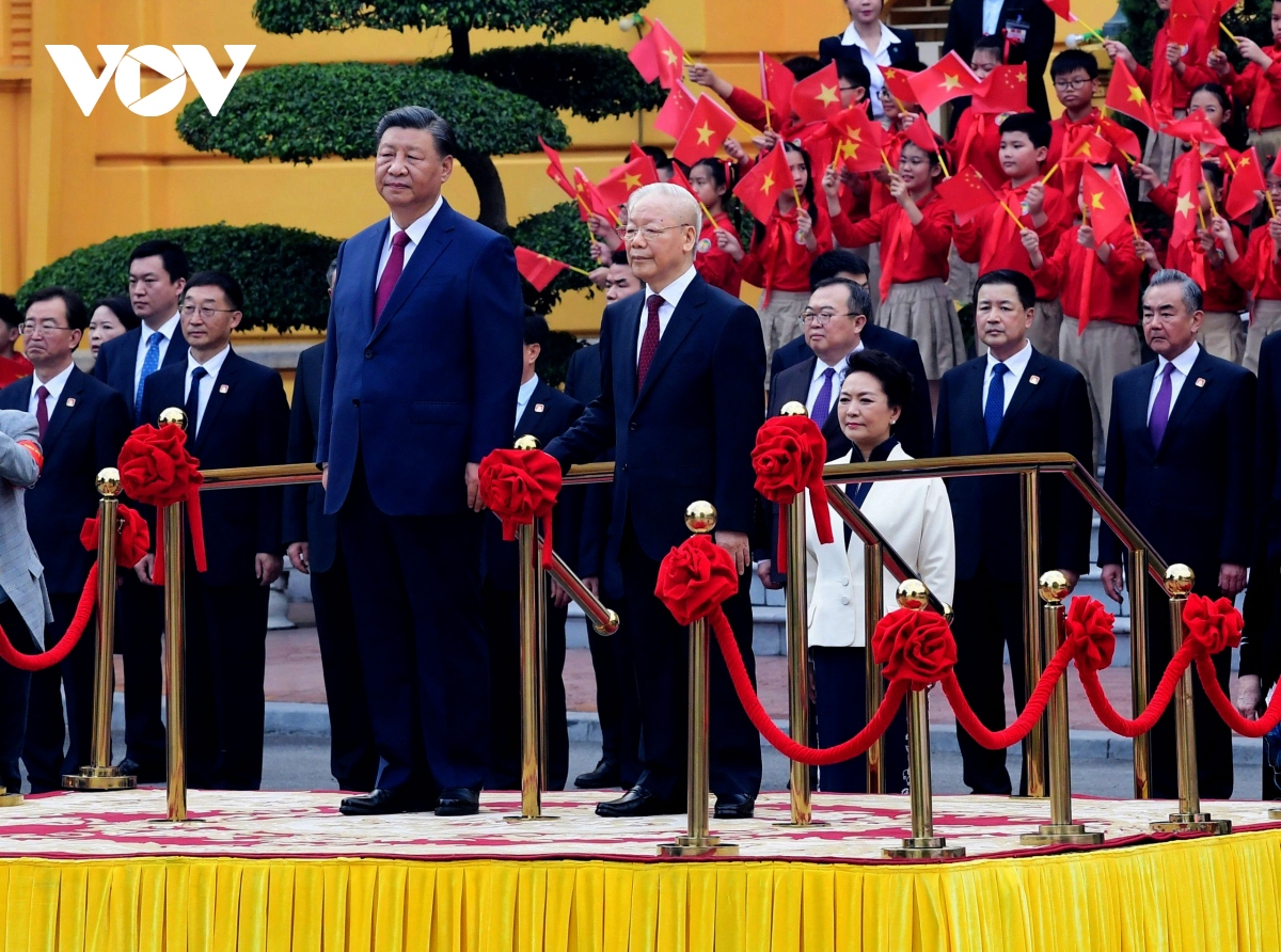 Toàn cảnh lễ đón cấp nhà nước Tổng Bí thư, Chủ tịch Trung Quốc Tập Cận Bình và Phu nhân- Ảnh 6.