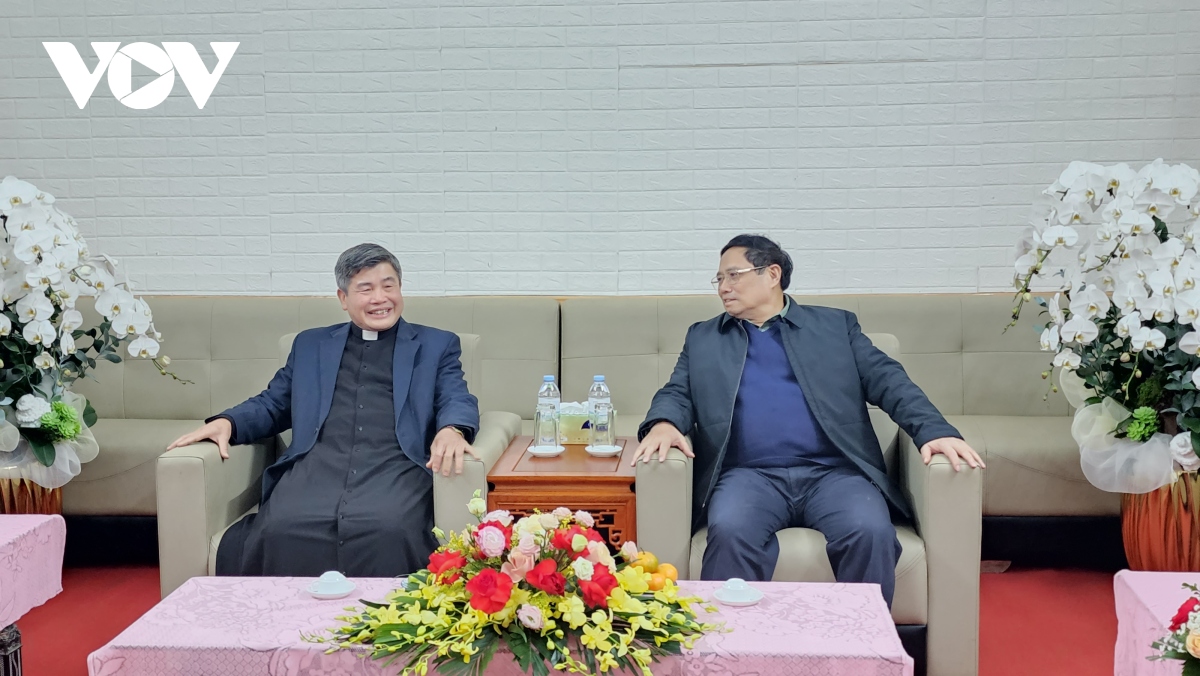 Thủ tướng Phạm Minh Chính thăm, chúc mừng Giáng sinh tại Giáo xứ Bắc Giang- Ảnh 3.