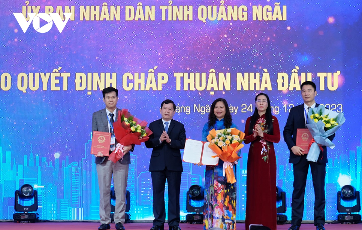 Chủ tịch nước Võ Văn Thưởng dự lễ công bố Quy hoạch tỉnh Quảng Ngãi- Ảnh 5.