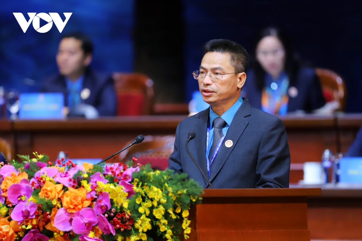 Ông Nguyễn Đình Khang giữ chức Chủ tịch Tổng Liên đoàn LĐ Việt Nam khóa XIII- Ảnh 5.