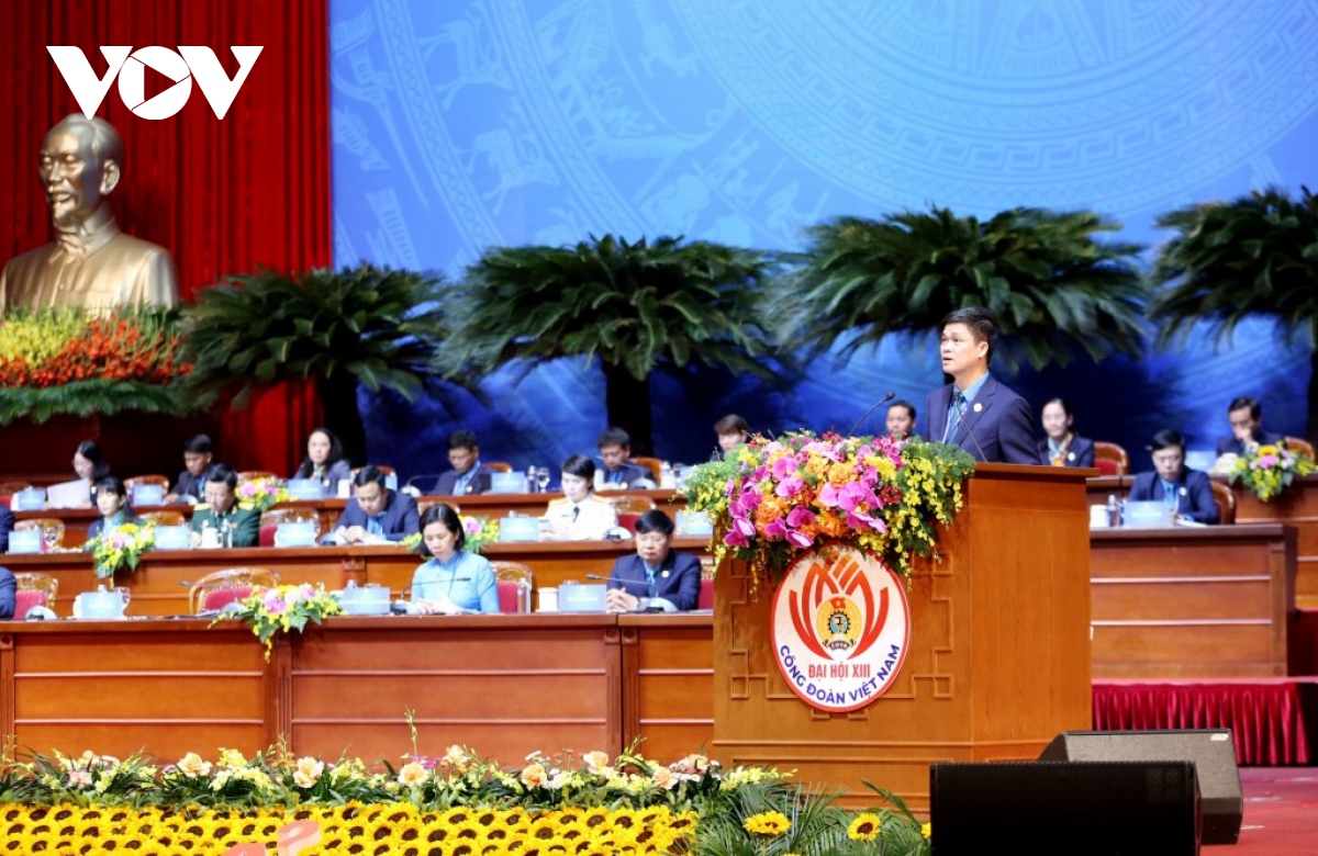 Ông Nguyễn Đình Khang giữ chức Chủ tịch Tổng Liên đoàn LĐ Việt Nam khóa XIII- Ảnh 13.