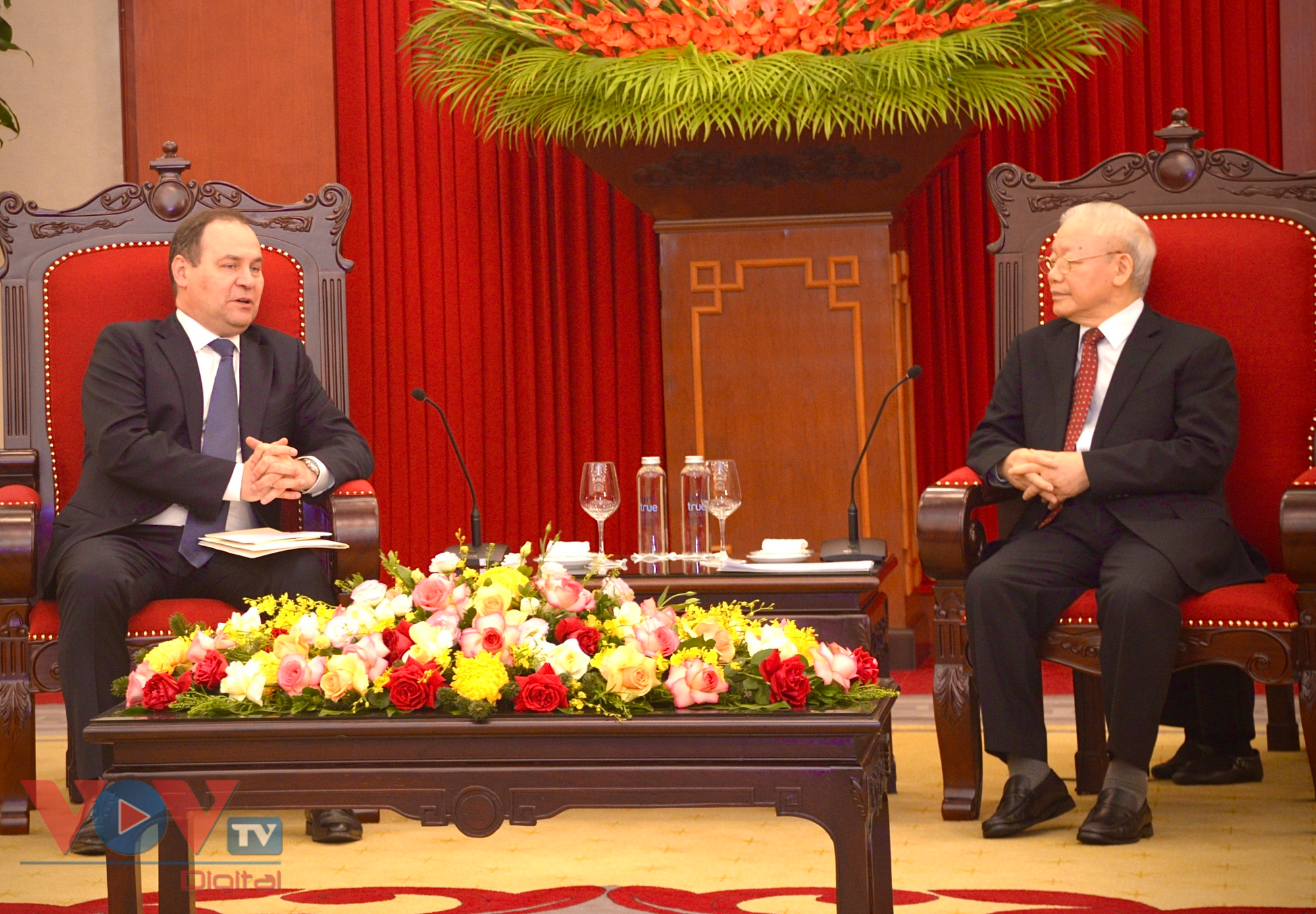 Tổng Bí thư Nguyễn Phú Trọng tiếp Thủ tướng Belarus Roman Golovchenko- Ảnh 2.