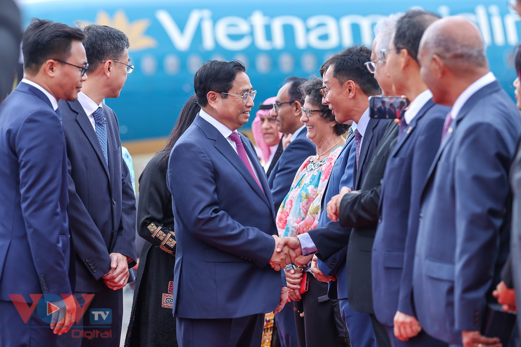 Lễ đón Thủ tướng Phạm Minh Chính và Phu nhân thăm chính thức Brunei - Ảnh 5.